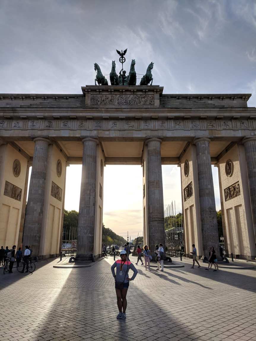 42872921_10216651596343104_4407226861965279232_o